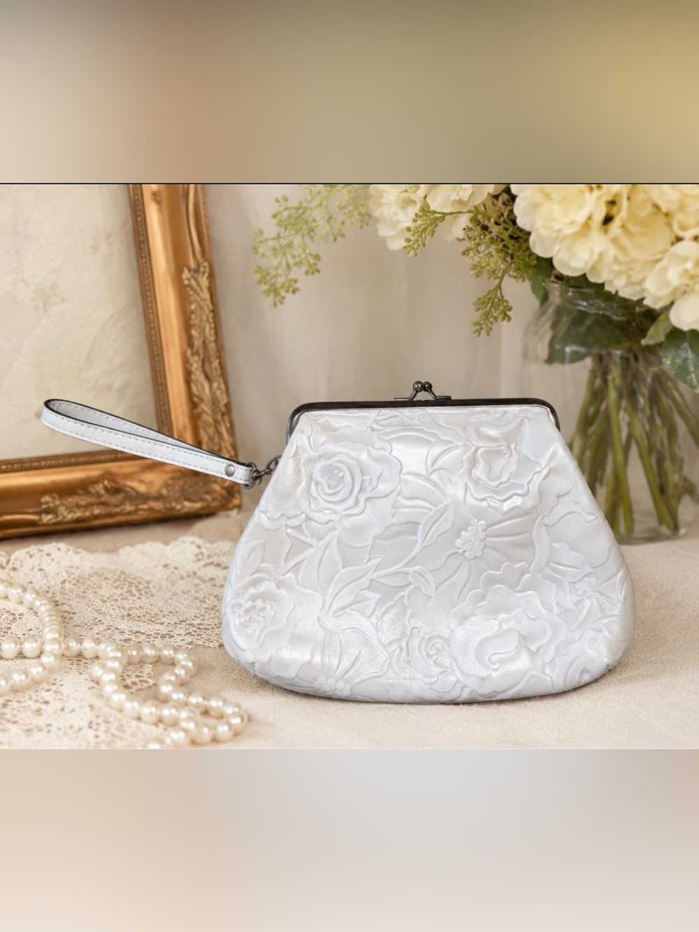 Patricia Nash Savena Embossed floral Leather Kiss-Lock western Wristlet Clutch